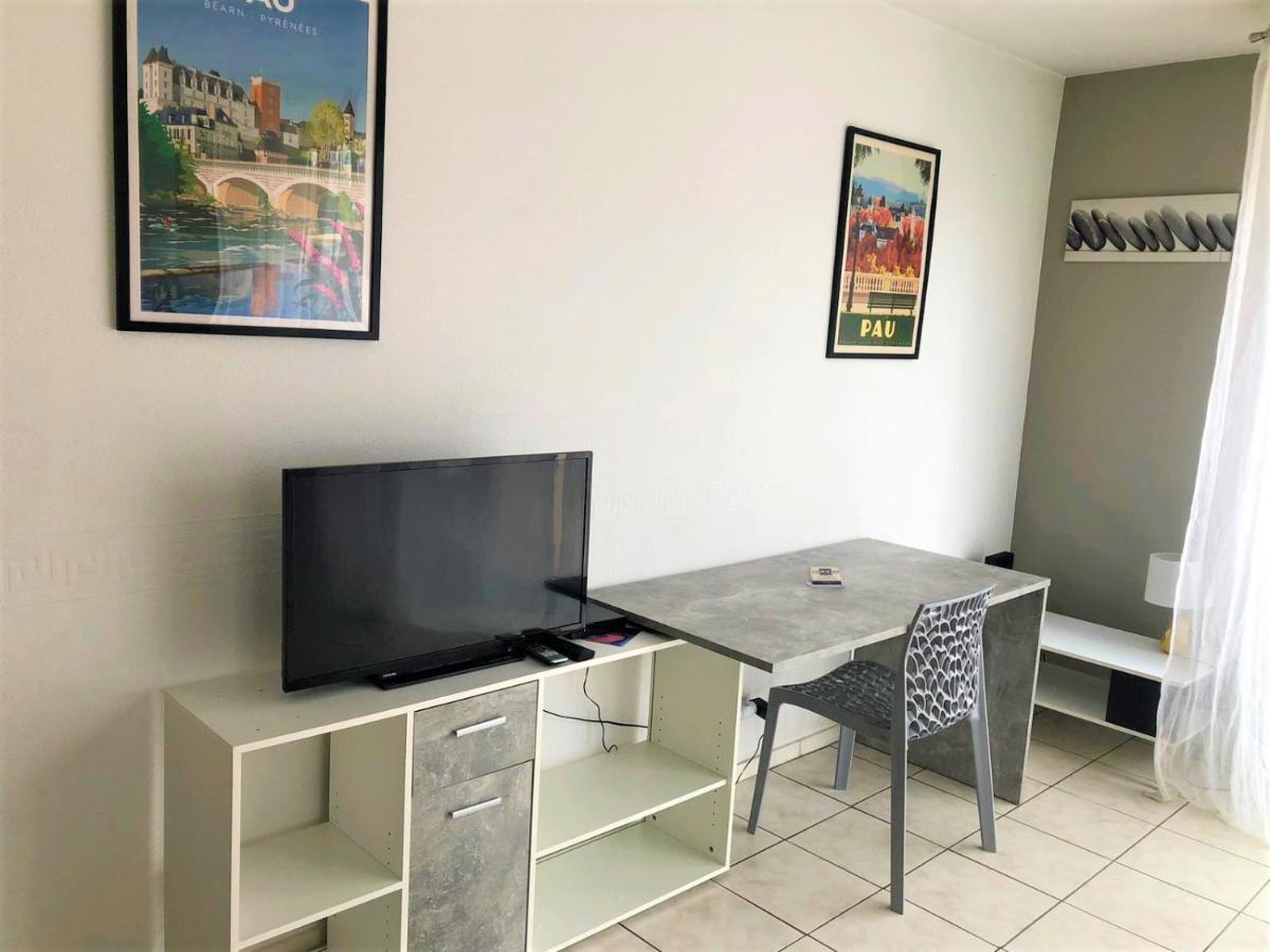 Le Petit Loup Palois - Terrasse & Wifi Fibre Apartment Pau Exterior photo