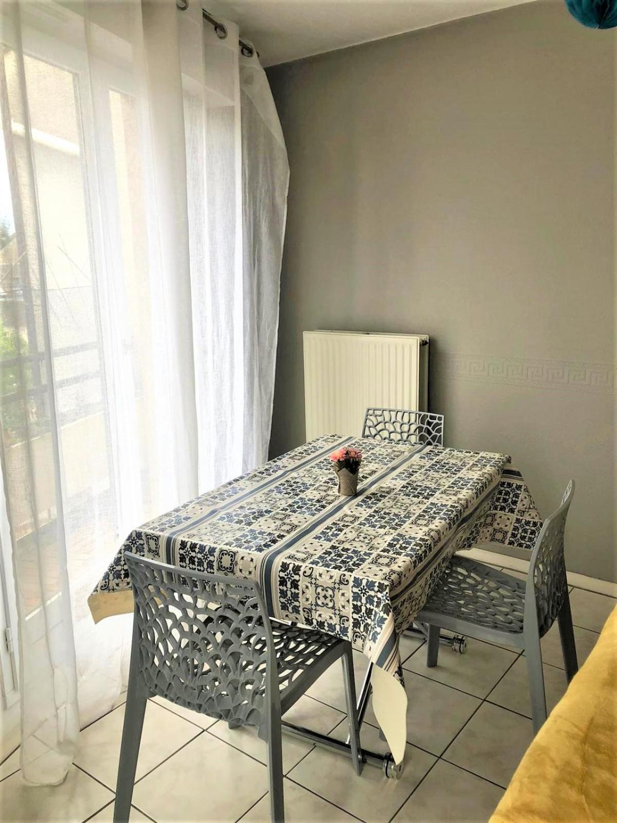Le Petit Loup Palois - Terrasse & Wifi Fibre Apartment Pau Exterior photo